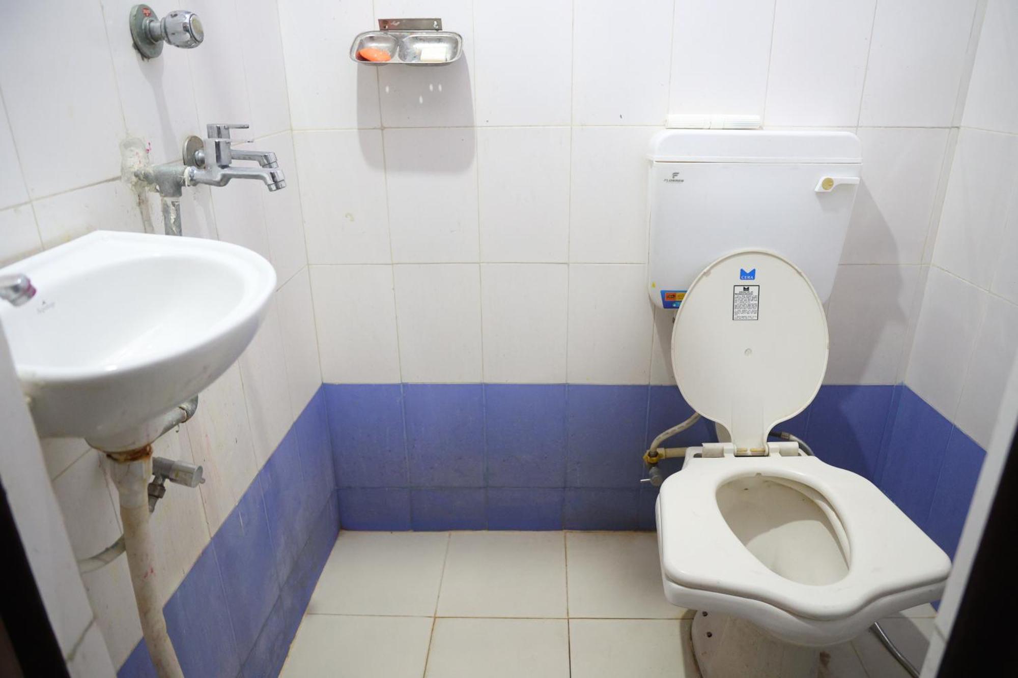 הוסטל ג'ודפור Santkripa Backpackers 400 Mtr From Railway Station מראה חיצוני תמונה
