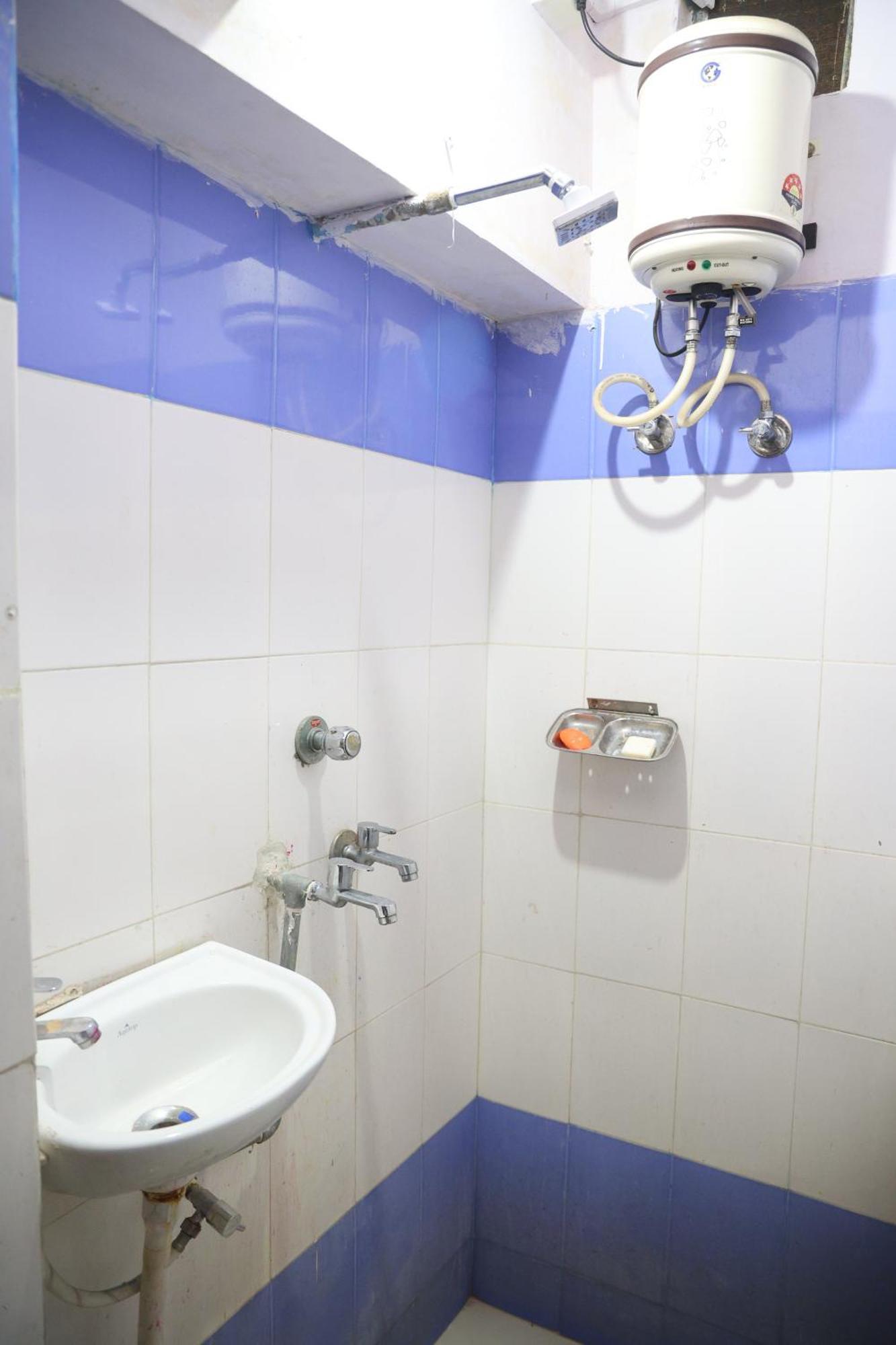 הוסטל ג'ודפור Santkripa Backpackers 400 Mtr From Railway Station מראה חיצוני תמונה