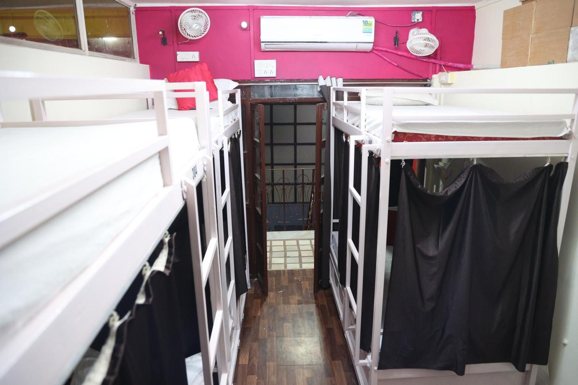 הוסטל ג'ודפור Santkripa Backpackers 400 Mtr From Railway Station מראה חיצוני תמונה