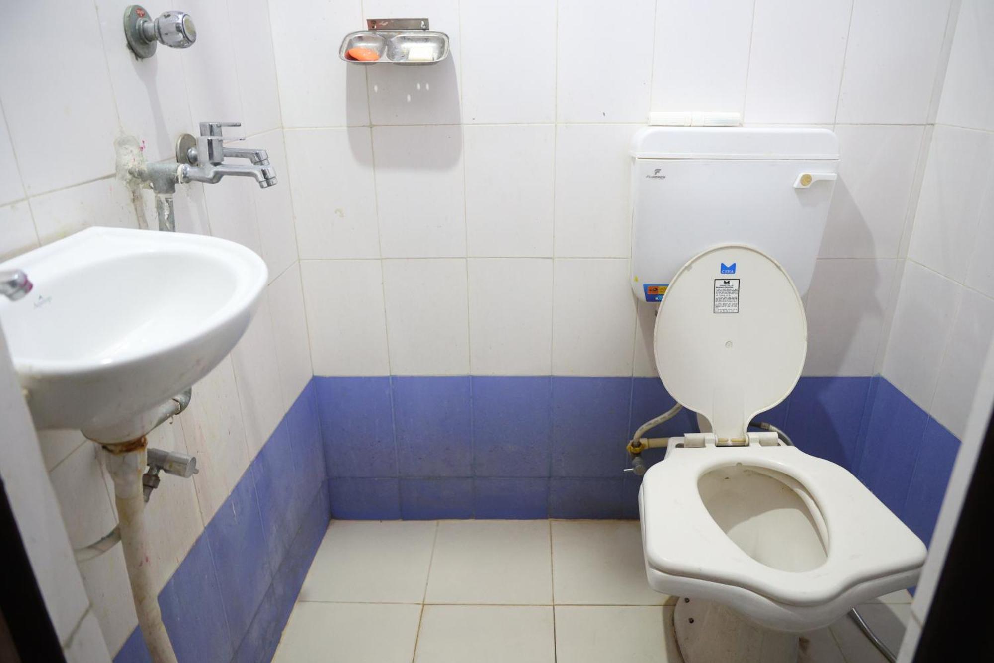 הוסטל ג'ודפור Santkripa Backpackers 400 Mtr From Railway Station מראה חיצוני תמונה