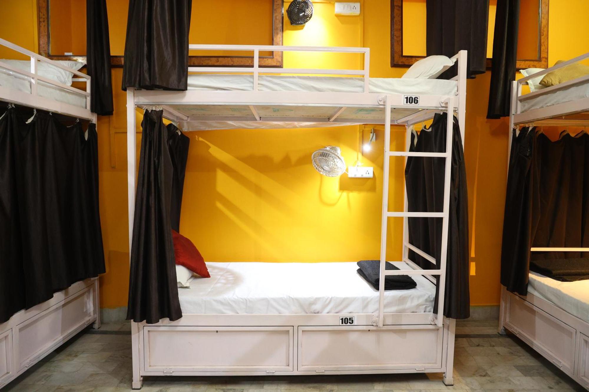הוסטל ג'ודפור Santkripa Backpackers 400 Mtr From Railway Station מראה חיצוני תמונה